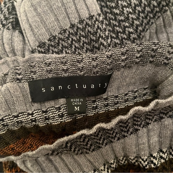 Sancturary Vivienne Turtleneck Knit Striped Sweater Tank Top - Picture 7 of 7